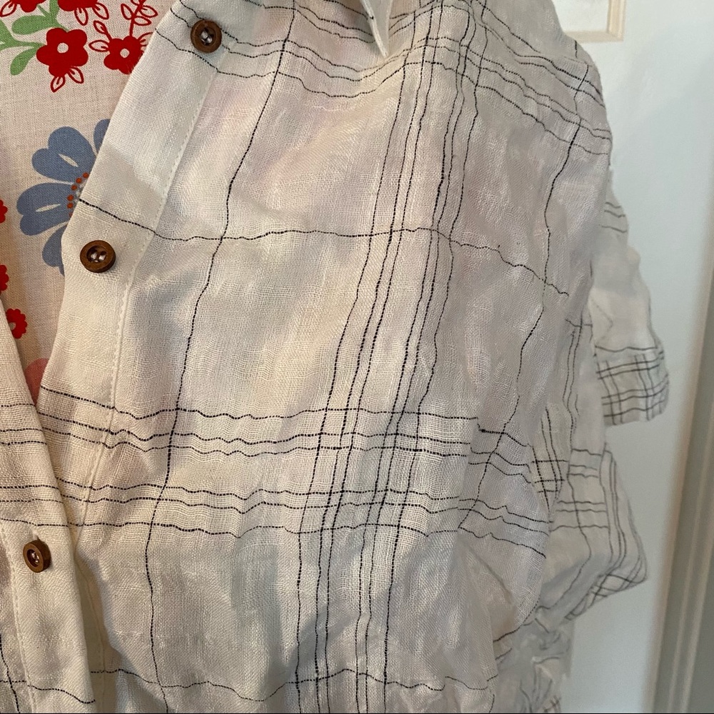 Boxy Grid Button-Down - Picture 2 of 3